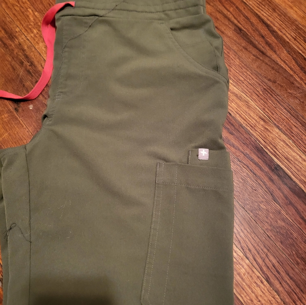 Figs uniform